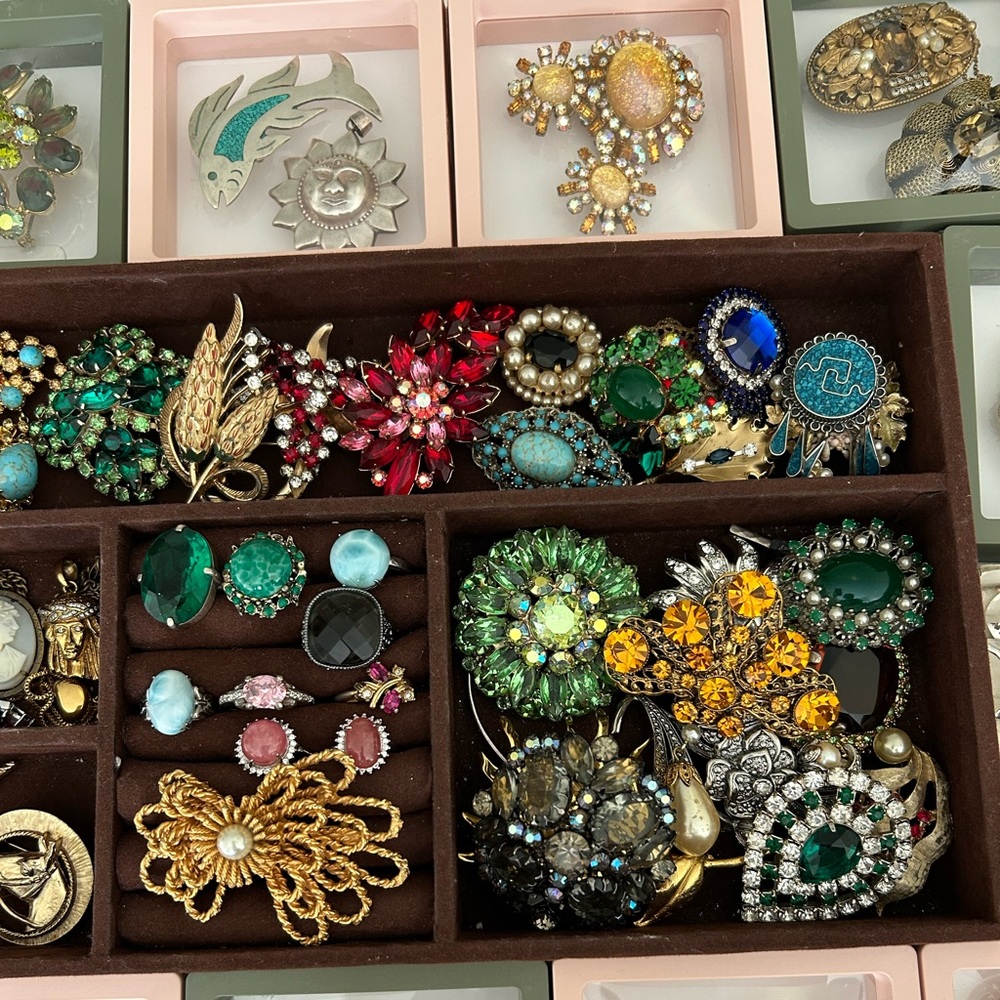 ✨ ** ** ✨ Starting at just $45, Vintage Jewelry Collection for Sale! ✨